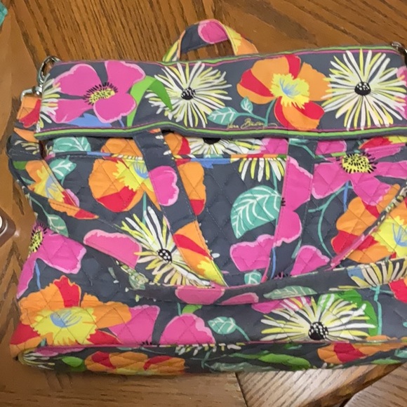 Vera Bradley Handbag - Picture 4 of 6